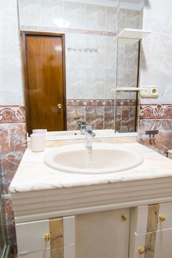 Letmalaga Economy Compas Διαμέρισμα Εξωτερικό φωτογραφία